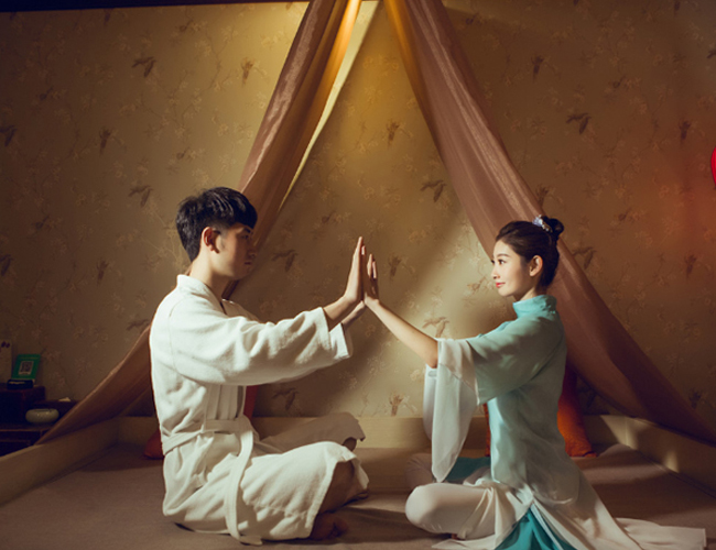 西安临潼区水疗与创造力：当大脑在漂浮中重启